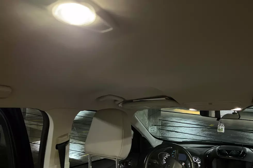 Is It Illegal in Maine to Drive With Your Interior Lights On?